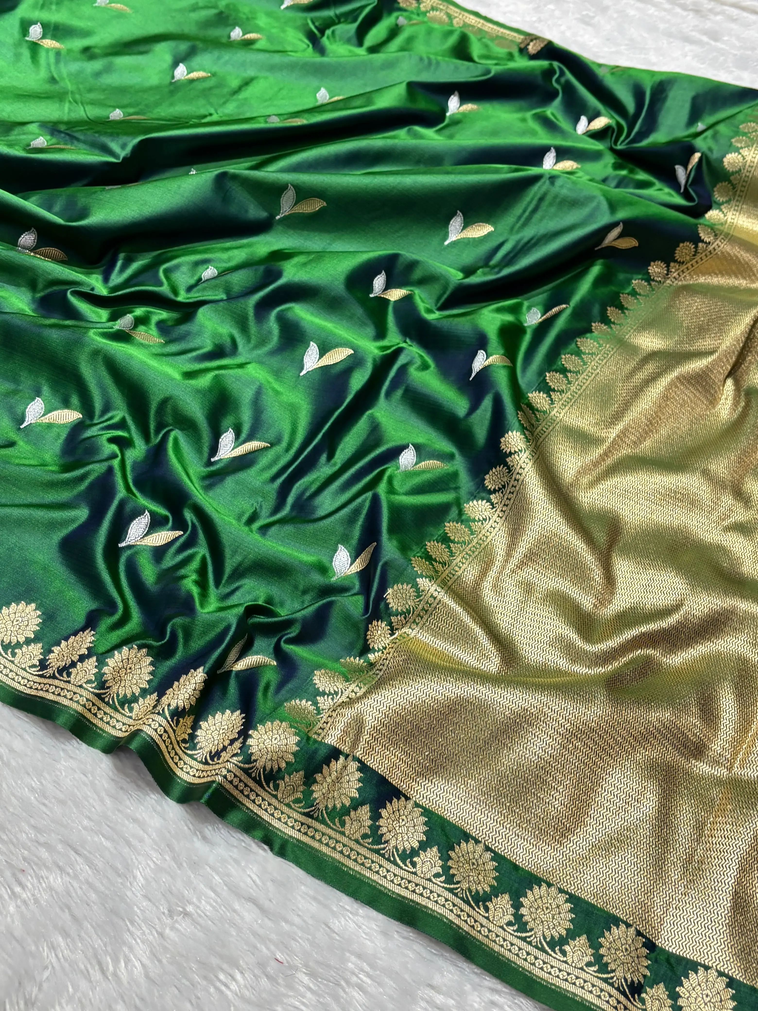 Banarasi Katan Soft Silk Saree - Pastel Mint
